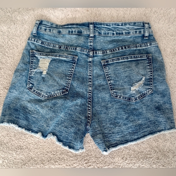 Medium wash high-waisted denim shorts, size Small - Picture 2 of 7